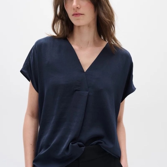 Yellow Inwear Blouse - Short Sleeves V-Neck - Picture 11 of 15